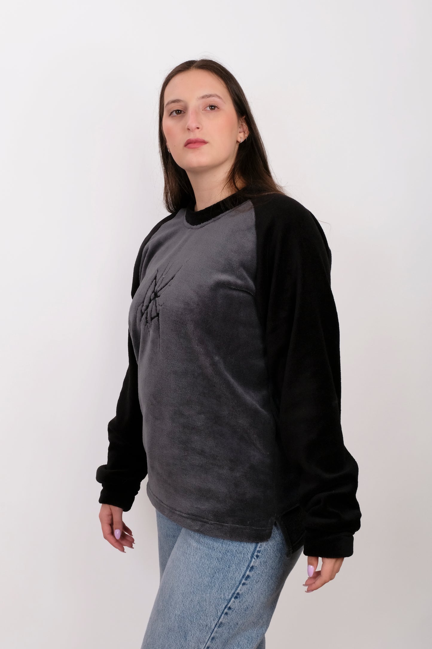 Sweatshirt Broken Skull Preta - DILE