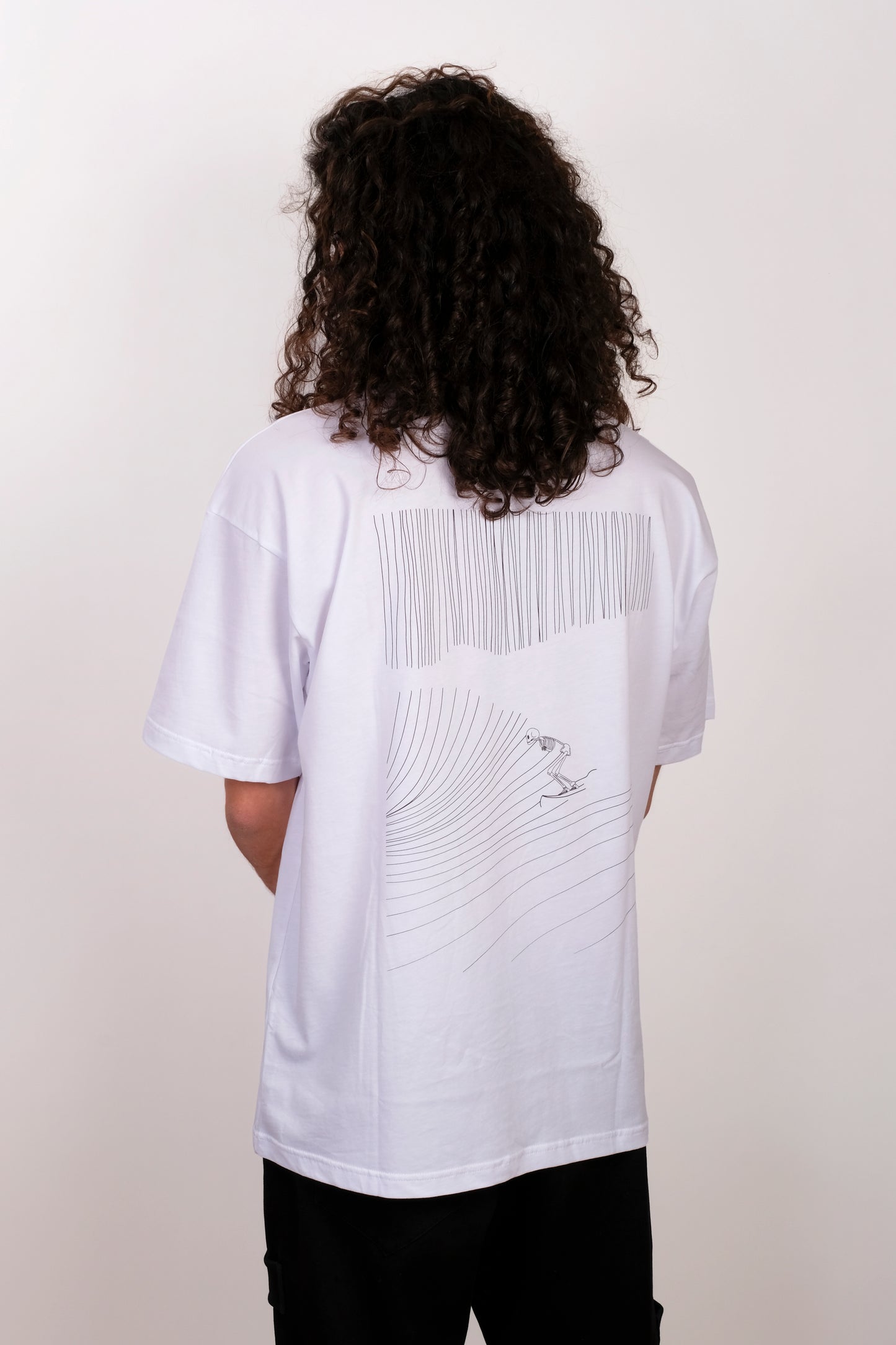 T-shirt oversize branca surf - DILE