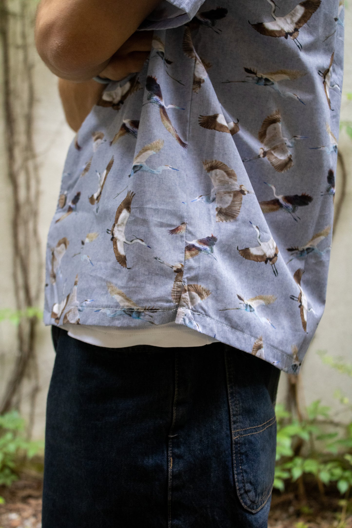 Camisa manga curta estampada birds