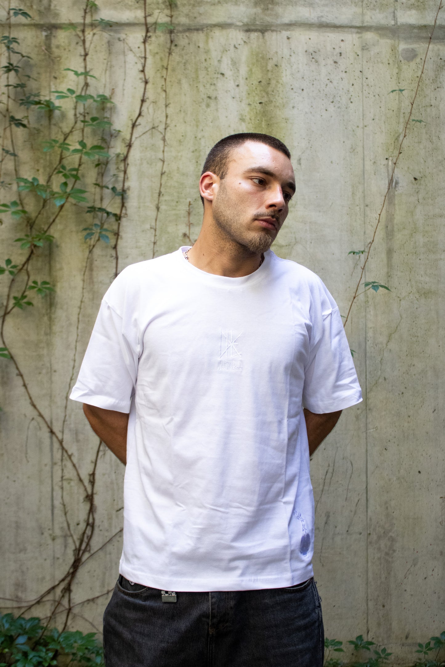 T-shirt Branca - DILE