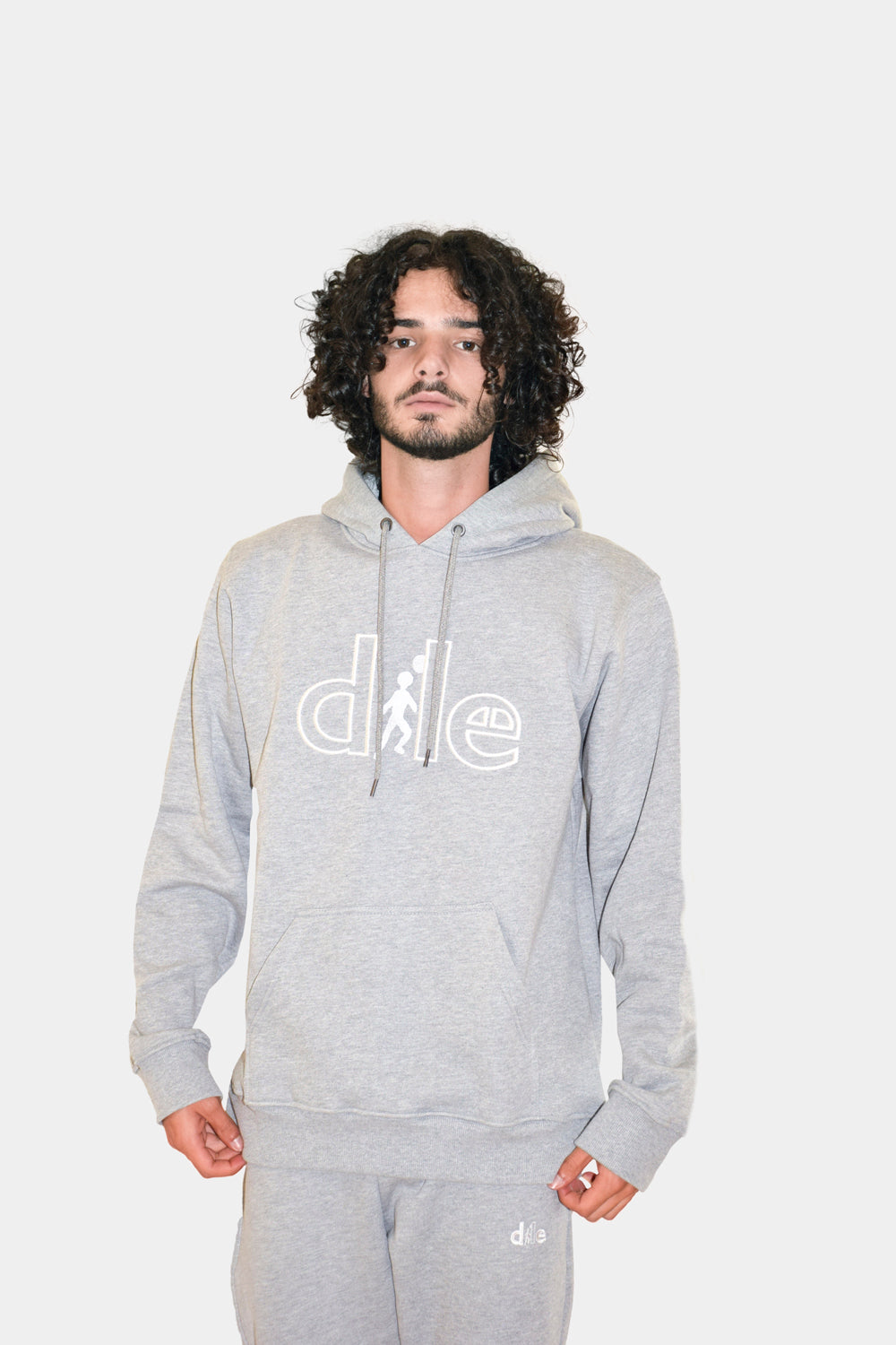 Hoodie logotipo bordado - dile