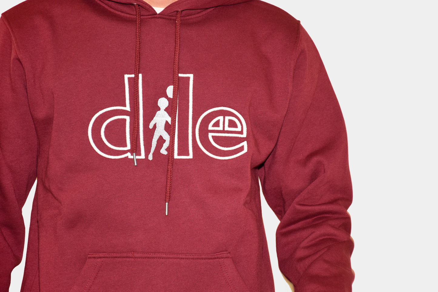 Hoodie logotipo bordado - dile