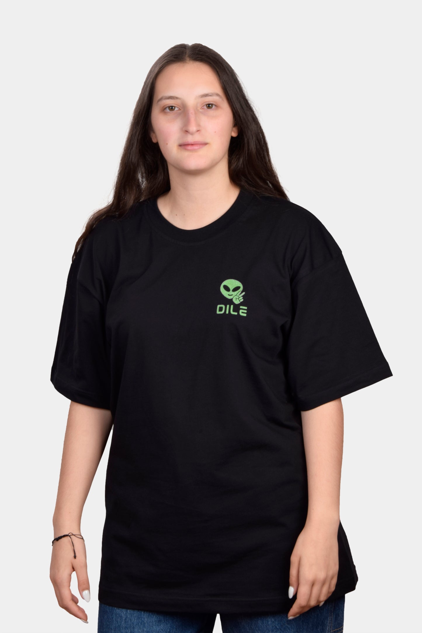 T-shirt oversize preta com alien estampado - dile