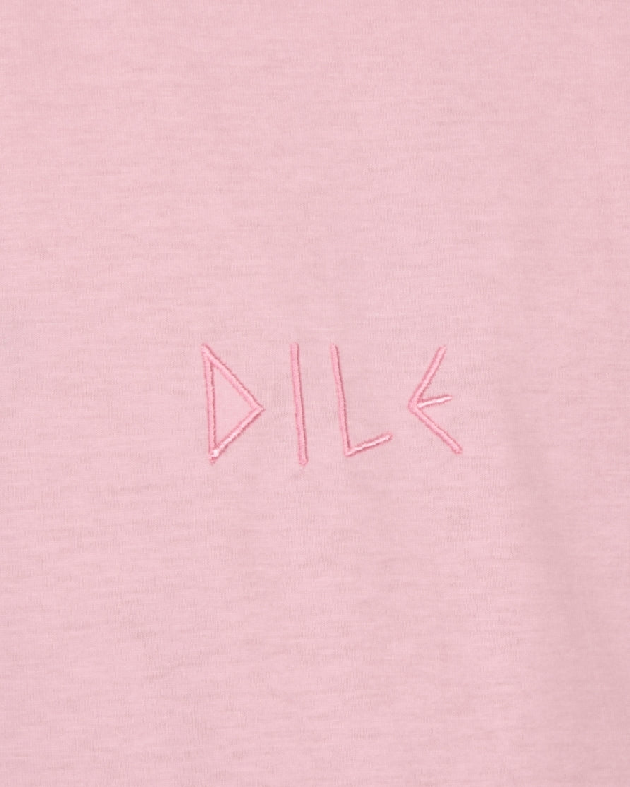 T-shirt oversize rosa com DILE bordado - dile