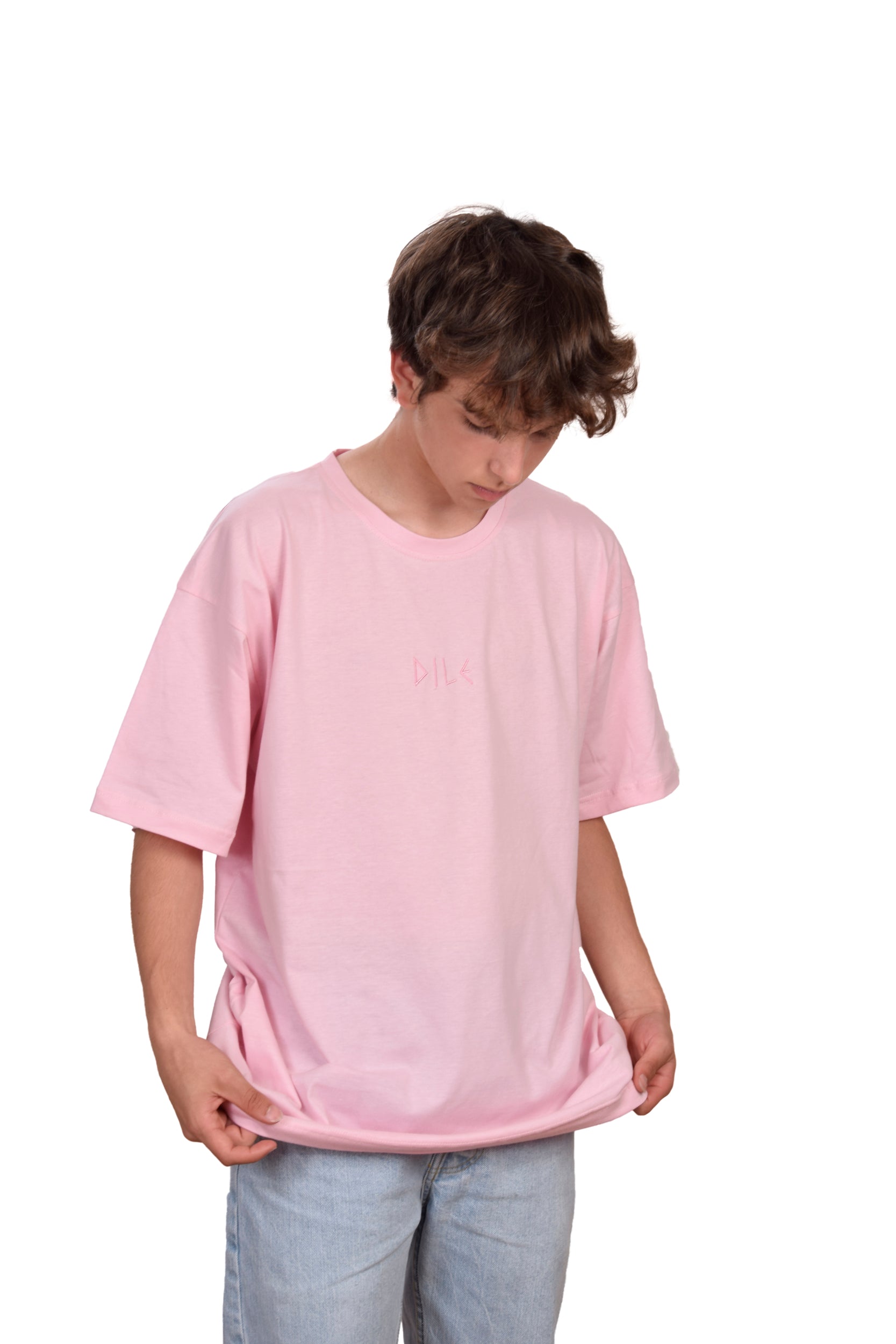 T-shirt oversize rosa com DILE bordado - dile